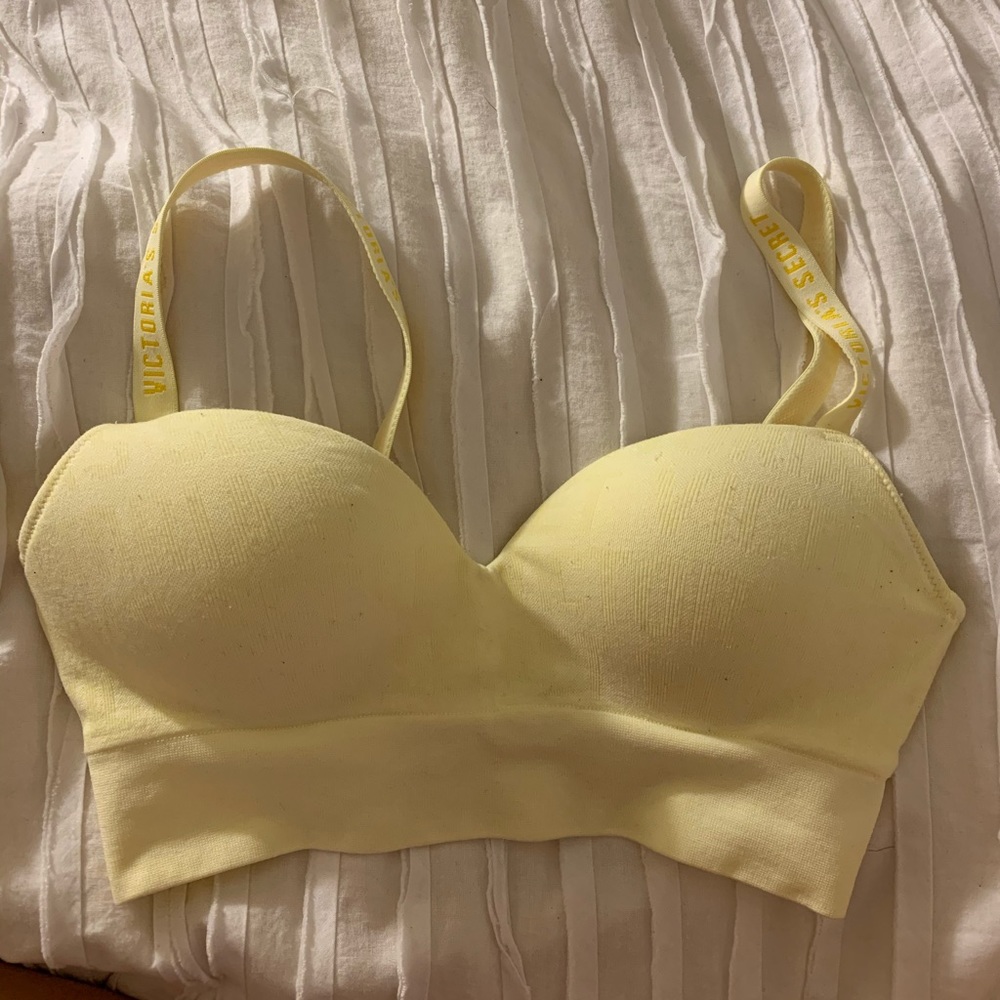 Victoria’s Secret padded sports bra